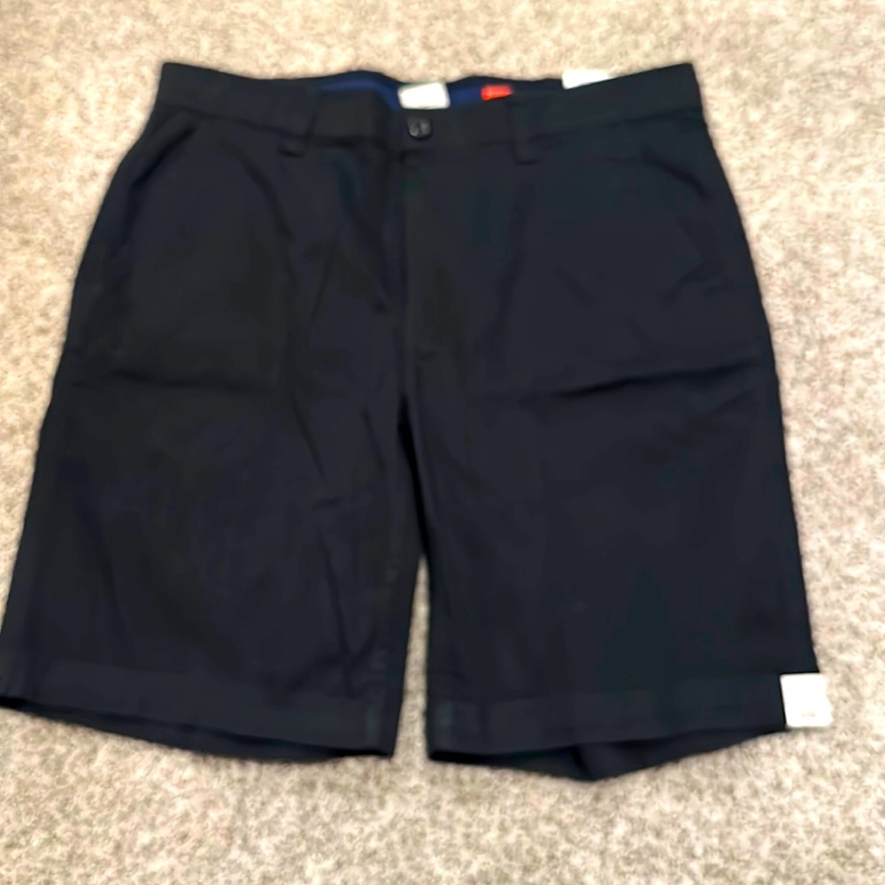 Men’s New St Johns Bay Black shorts size 36.